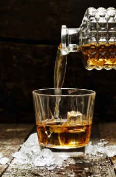 威士忌酒图片