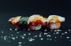 章鱼寿司图片