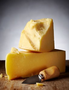 奶酪黄油奶油刀具与黄油奶酪图片
