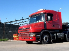Red_Truck_4358（1）.JPG
