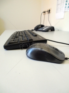 鼠标键盘电脑的键盘与鼠标