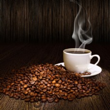 咖啡豆和咖啡杯图片