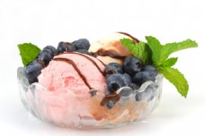 蓝莓冰淇淋图片
