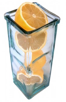 玻璃罐里的柚子图片